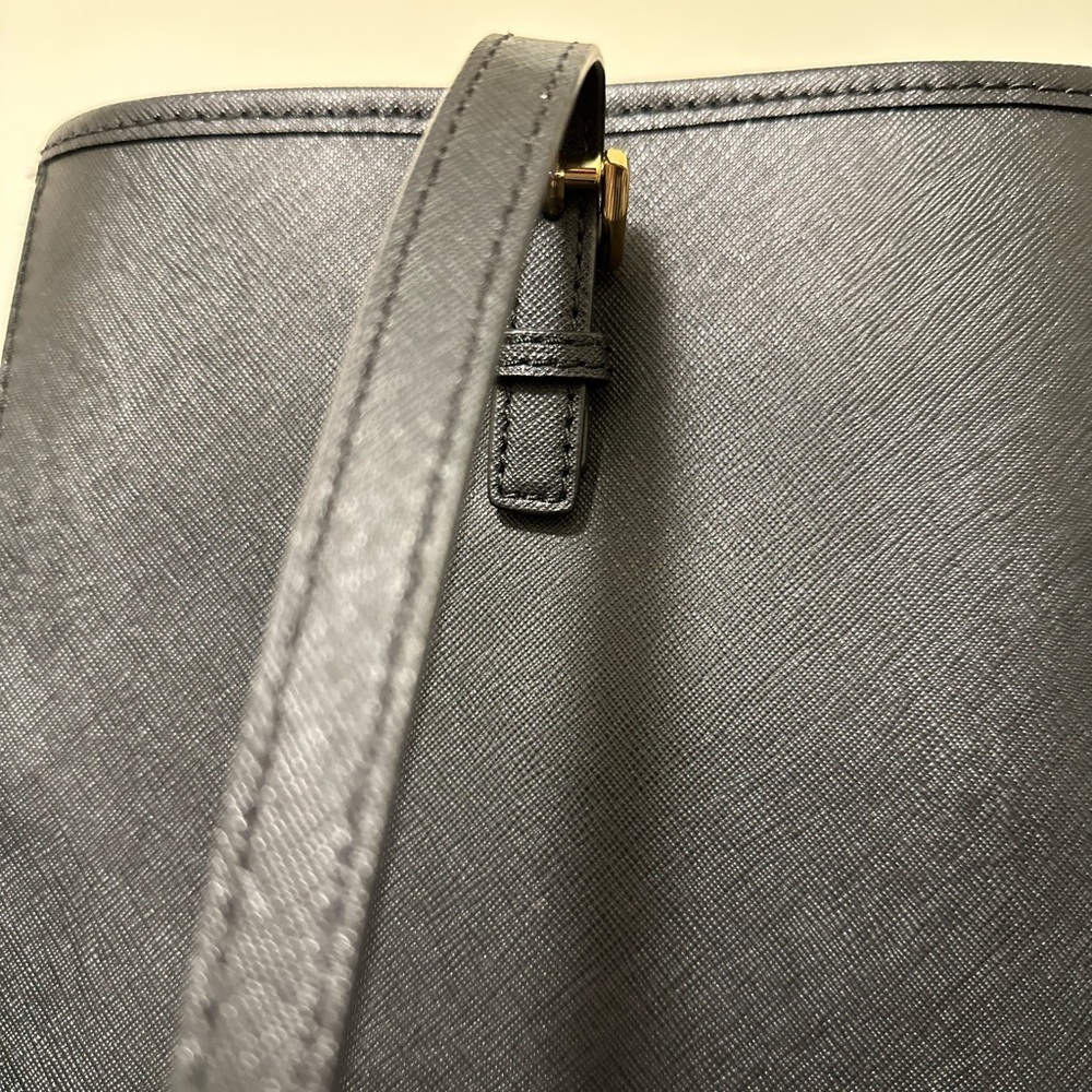 Like New, Only Used Twice - image 5